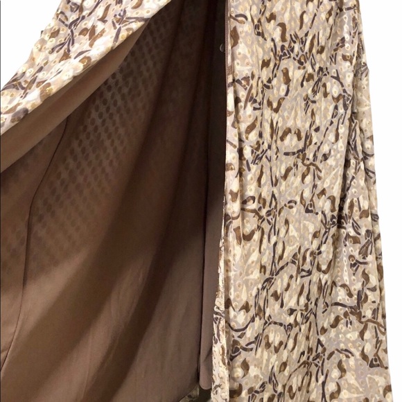 Elegant Silk Golden Evening Gown by Chetta B - Picture 7 of 7